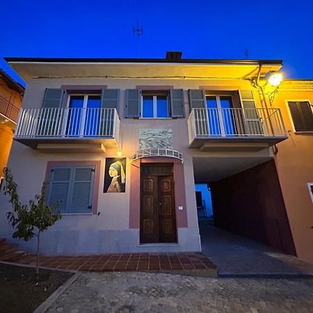 L'Incanto Casa Vacanze Montegrosso dʼAsti エクステリア 写真
