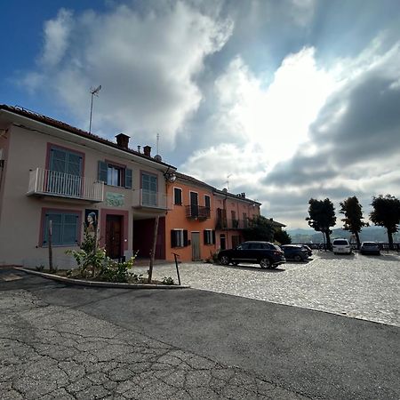 L'Incanto Casa Vacanze Montegrosso dʼAsti エクステリア 写真