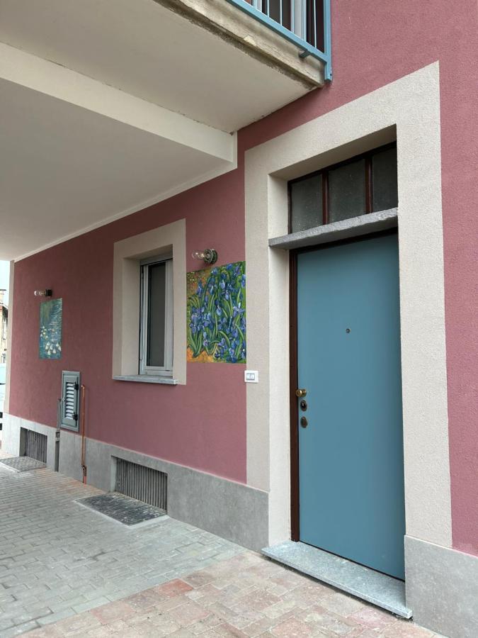 L'Incanto Casa Vacanze Montegrosso dʼAsti エクステリア 写真