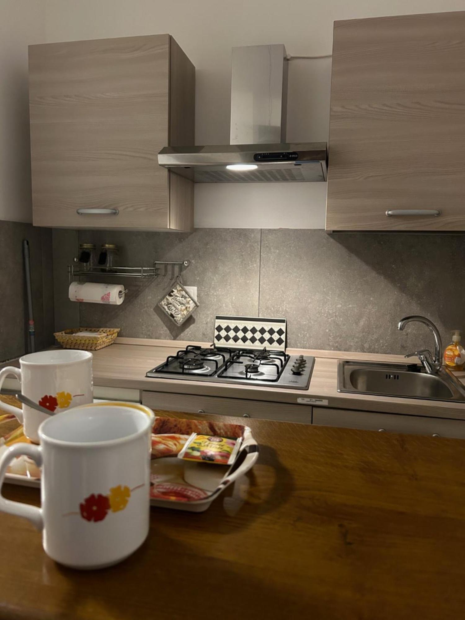 L'Incanto Casa Vacanze Montegrosso dʼAsti エクステリア 写真