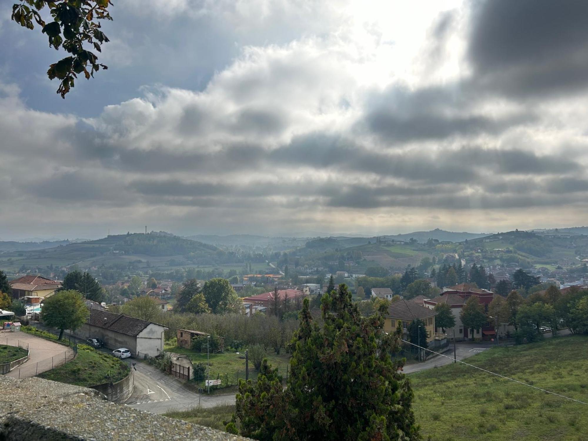 L'Incanto Casa Vacanze Montegrosso dʼAsti エクステリア 写真